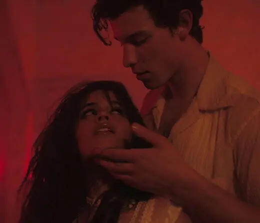 ​​Camila Cabello y Shawn Mendes viven una historia de amor en Seorita, nuevo video.
